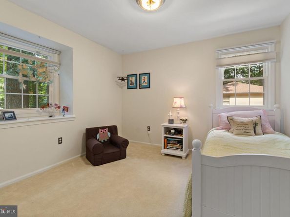 1005 Kerge Court SE, Vienna VA 22180