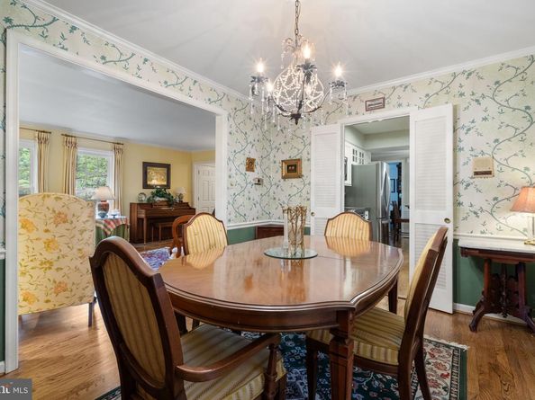 1005 Kerge Court SE, Vienna VA 22180
