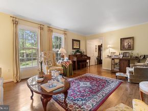 1005 Kerge Court SE, Vienna VA 22180