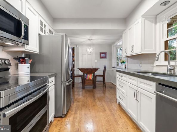 1005 Kerge Court SE, Vienna VA 22180