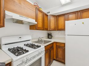 1200 N Nash Street 565, Arlington VA 22209