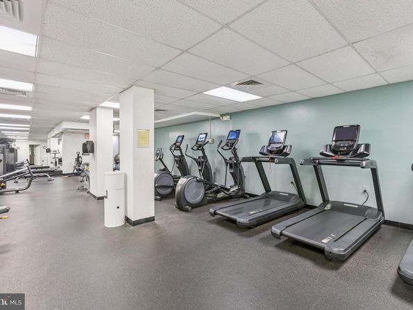 1200 N Nash Street 565, Arlington VA 22209