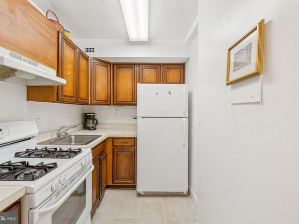 1200 N Nash Street 565, Arlington VA 22209