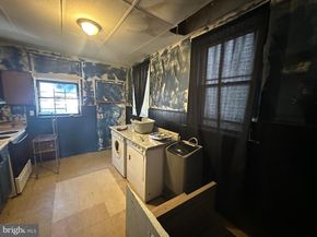 703 E Allegheny Avenue, Philadelphia PA 19134
