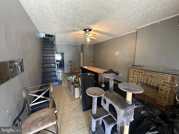 703 E Allegheny Avenue, Philadelphia PA 19134