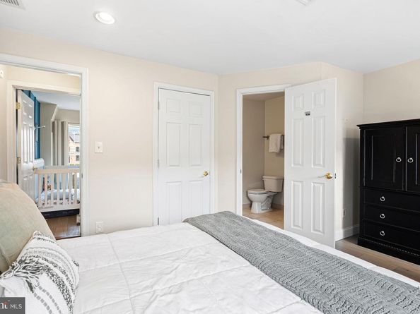 814 E Elm Street, Conshohocken PA 19428