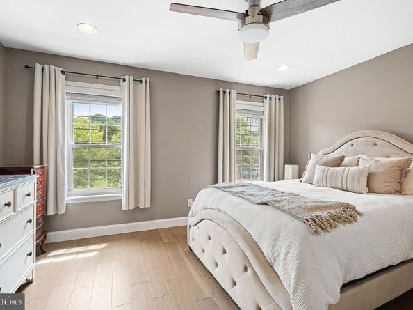 814 E Elm Street, Conshohocken PA 19428