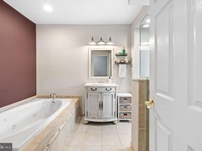 814 E Elm Street, Conshohocken PA 19428