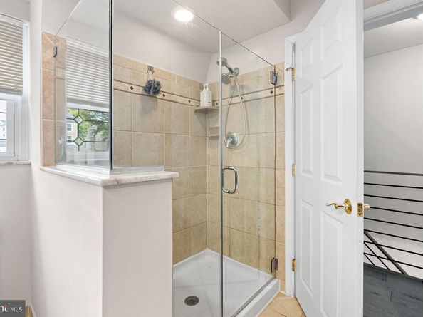 814 E Elm Street, Conshohocken PA 19428