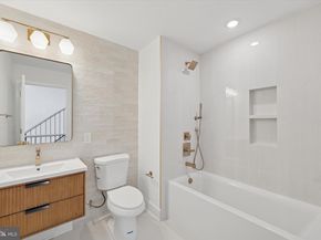 919 S 11TH Street 2, Philadelphia PA 19147
