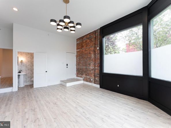 1454 N Lawrence Street, Philadelphia PA 19122