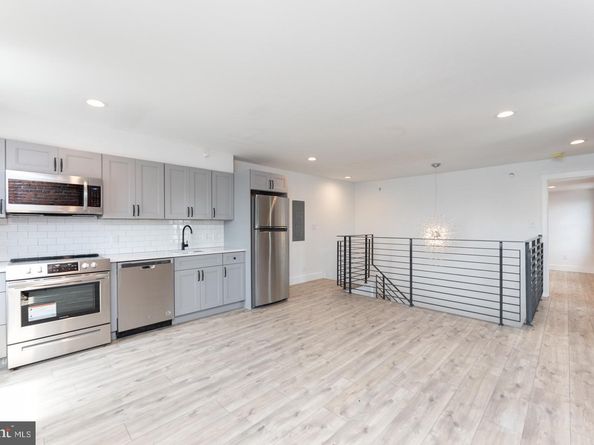 1454 N Lawrence Street, Philadelphia PA 19122