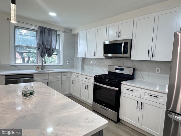 3674 Salina Road, Philadelphia PA 19154