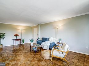 4390 Lorcom Lane 301, Arlington VA 22207