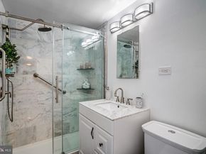 4390 Lorcom Lane 301, Arlington VA 22207