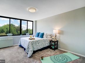 4390 Lorcom Lane 301, Arlington VA 22207
