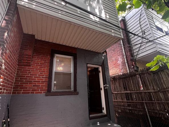732 E Willard Street, Philadelphia PA 19134