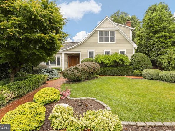 1515 Cedar Avenue, Mclean VA 22101