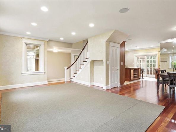 1515 Cedar Avenue, Mclean VA 22101