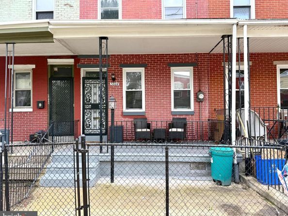 3804 Fairmount Avenue, Philadelphia PA 19104