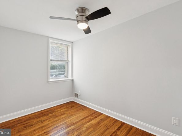 3804 Fairmount Avenue, Philadelphia PA 19104