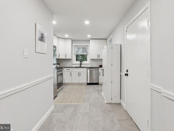 3804 Fairmount Avenue, Philadelphia PA 19104