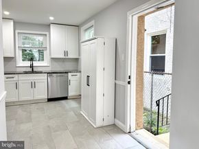 3804 Fairmount Avenue, Philadelphia PA 19104