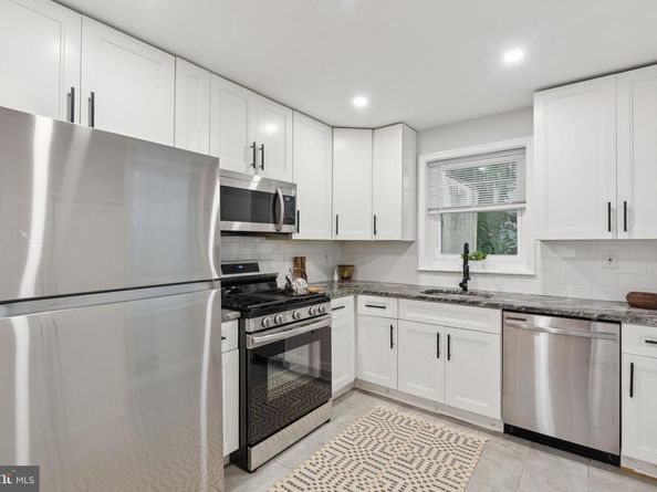 3804 Fairmount Avenue, Philadelphia PA 19104