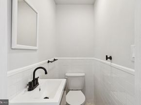 3804 Fairmount Avenue, Philadelphia PA 19104