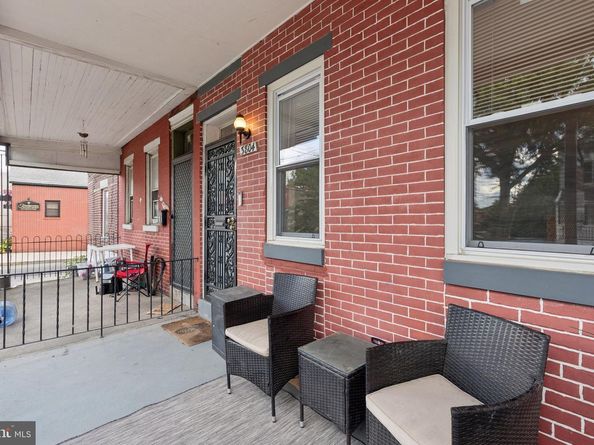 3804 Fairmount Avenue, Philadelphia PA 19104