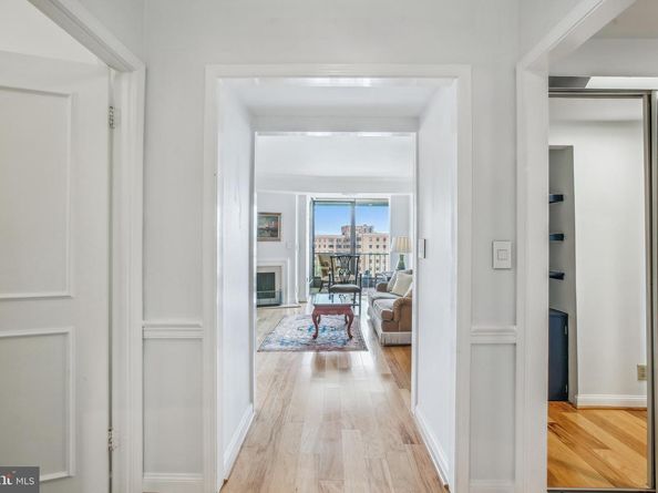 1250 S Washington Street 820, Alexandria VA 22314
