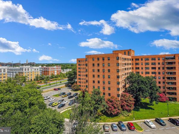 1250 S Washington Street 820, Alexandria VA 22314