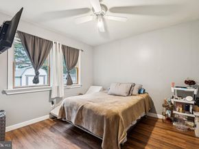 805 N York Road, Sterling VA 20164