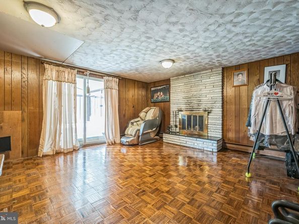 1657 Fort Washington Avenue, Ambler PA 19002