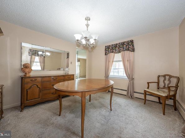 150 West Avenue, Elkins Park PA 19027