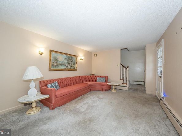 150 West Avenue, Elkins Park PA 19027
