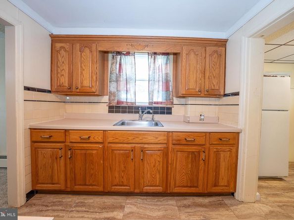 150 West Avenue, Elkins Park PA 19027