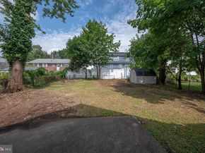150 West Avenue, Elkins Park PA 19027