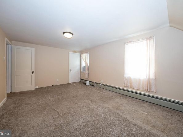 150 West Avenue, Elkins Park PA 19027