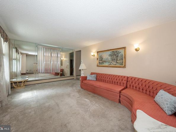 150 West Avenue, Elkins Park PA 19027