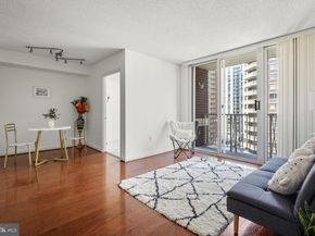 880 N Pollard Street N 923, Arlington VA 22203