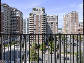 880 N Pollard Street N 923, Arlington VA 22203