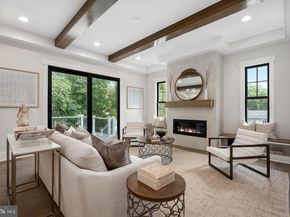 1012 Hillcrest Drive SW, Vienna VA 22180
