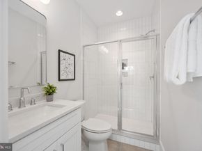 1012 Hillcrest Drive SW, Vienna VA 22180