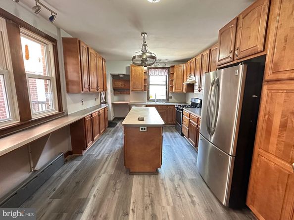 3313 Saint Vincent Street, Philadelphia PA 19149