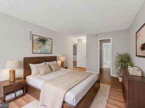 5911 Edsall Road 403, Alexandria VA 22304