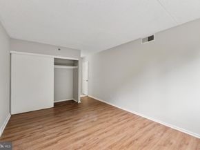 5911 Edsall Road 403, Alexandria VA 22304