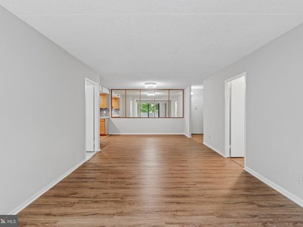 5911 Edsall Road 403, Alexandria VA 22304