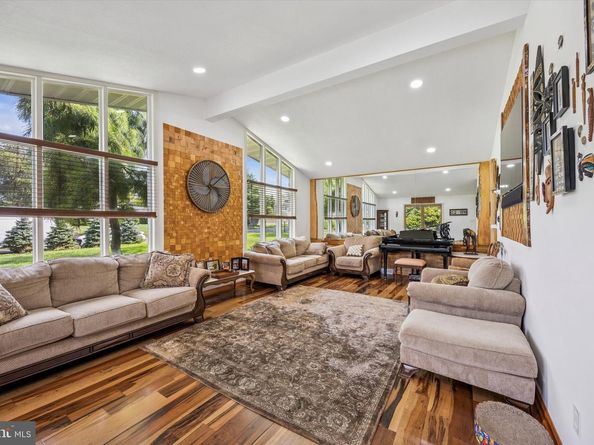 3 Eton Road, Yardley PA 19067