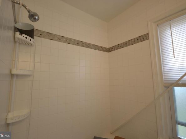 320 E Phil Ellena Street, Philadelphia PA 19119